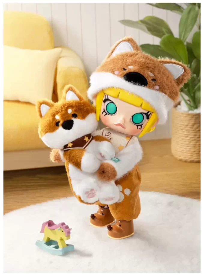 Akční figurka MOLLY Hugging v měřítku 1/8