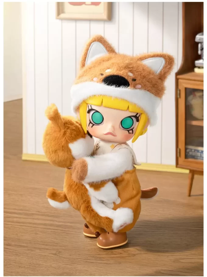 Akční figurka MOLLY Hugging v měřítku 1/8