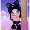 Akční figurka MOLLY Peekaboo v měřítku 1/8