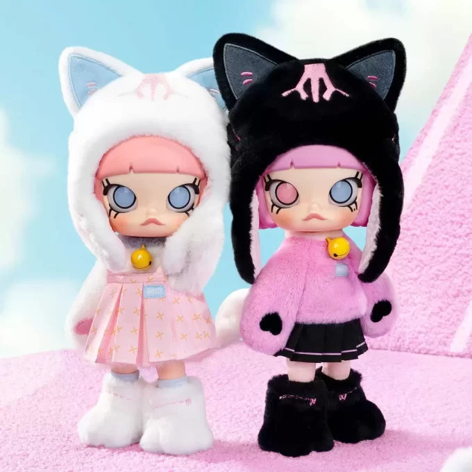 Akční figurka MOLLY Peekaboo v měřítku 1/8