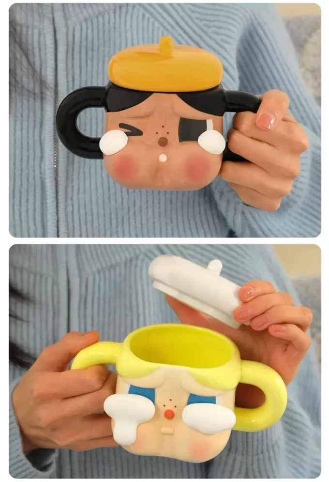 CRYBABY Sad Club Series – Keramický hrnek (hnědý)