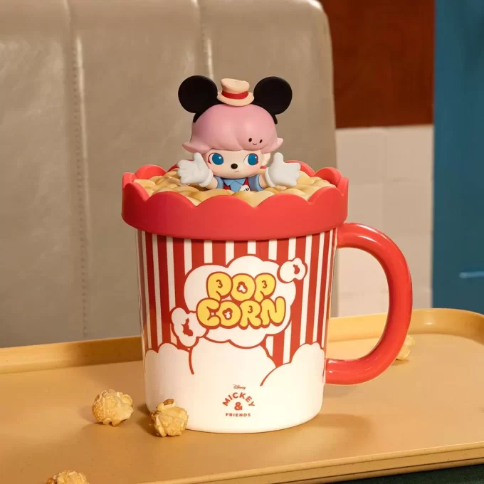 DIMOO WORLD × DISNEY Series – Keramický hrnek