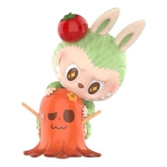 Figurka Labubu z Wacky Mart „Grilovaná klobása“