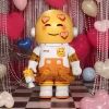 MEGA SPACE MOLLY 100% × Emoji™ série