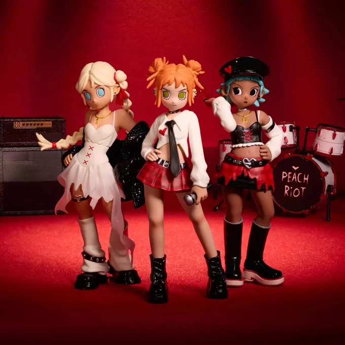 Peach Riot Bloody Valentine Figurky