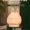 PŘÍŠERY Série Domov elfů – Vinylová lampa pro panenky