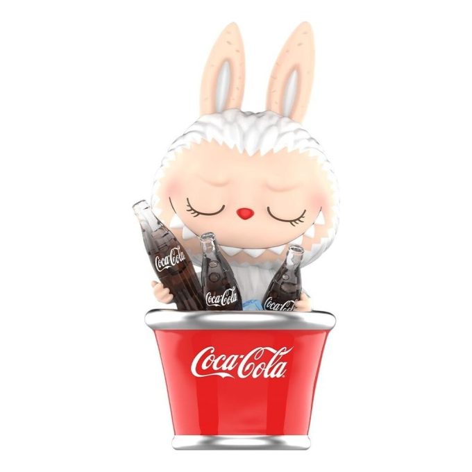 Pop Mart x Coca-Cola Figurka Monsters Labubu „Čas se ochladit“