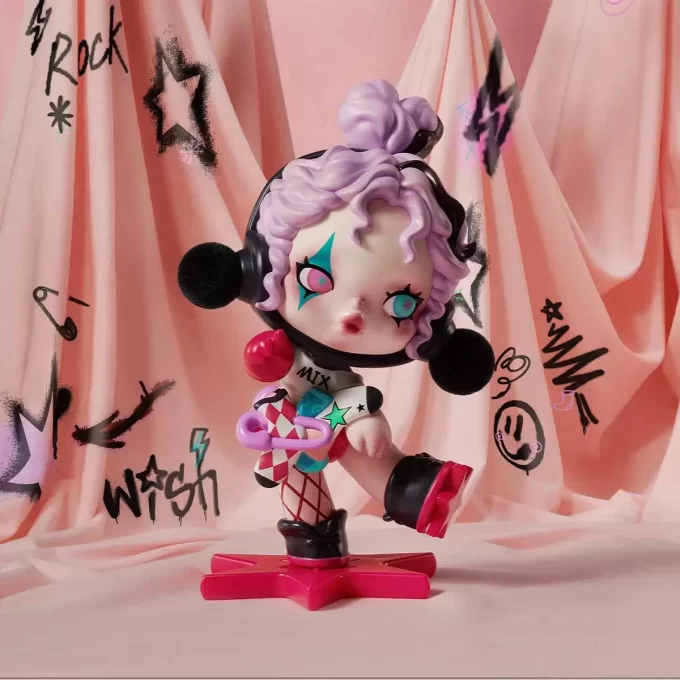 SKULLPANDA Figurka překvapení z punčochy SKULLPANDA Figurka překvapení z punčochy