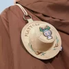 SÉRIE PÁD PŘÍŠER V DIVOKÉM SÉRII – Mini taška s kloboukem Bucket Hat, krabička na biind SÉRIE PÁD PŘÍŠER V DIVOKÉM SÉRII – Mini taška s kloboukem Bucket Hat, krabička na biind