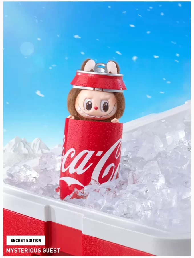 SÉRIE THE MONSTERS COCA-COLA – Vinylová krabička na obličej SÉRIE THE MONSTERS COCA-COLA – Vinylová krabička na obličej